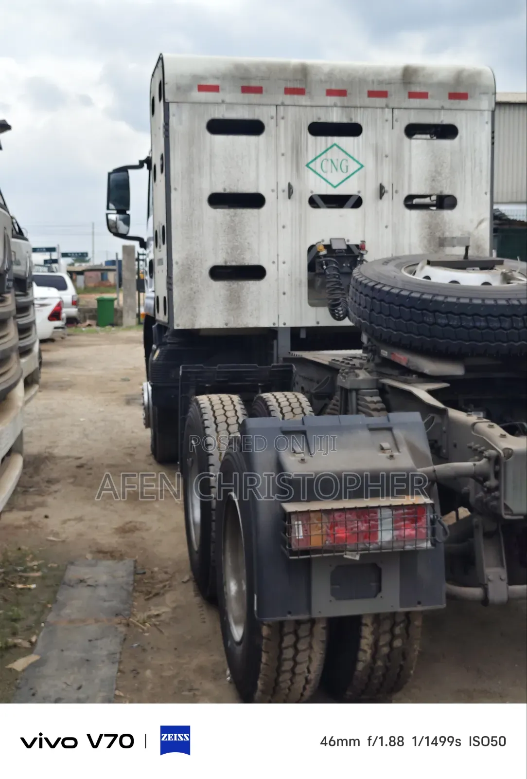 Howo CNG 8 Cylinder