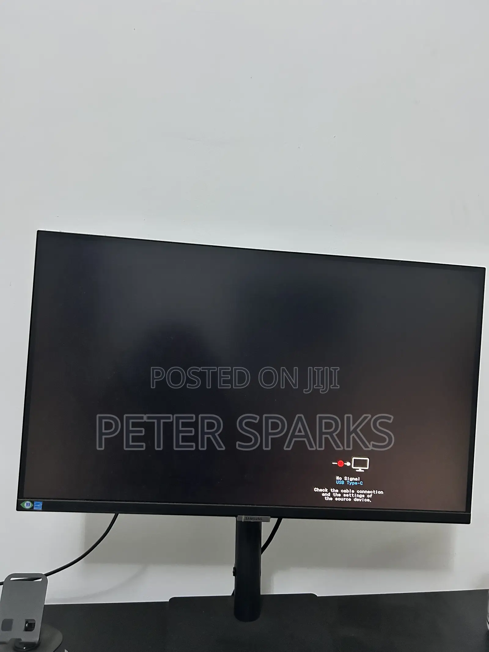 Samsung A800 Series 27′′ Ips Led Uhd Monitor With Type-C