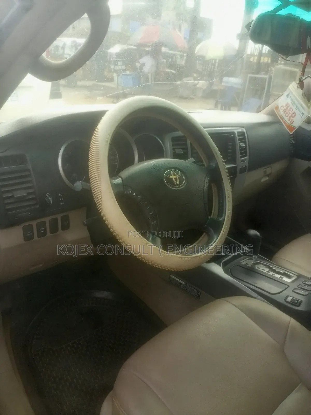 Toyota 4-Runner 2008 Gold