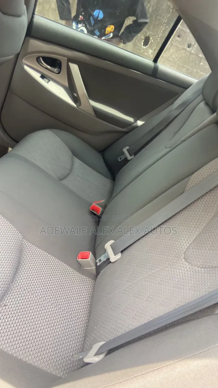 Toyota Camry SE 4dr Sedan (2.4L 4cyl 5A) 2009 Blue