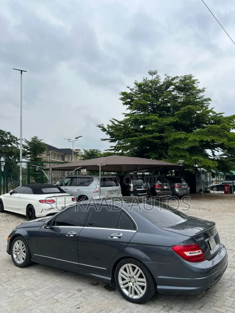Mercedes-Benz C300 Luxury 4Matic Sedan AWD (3.0L 6cyl 7A) 2010 Gray