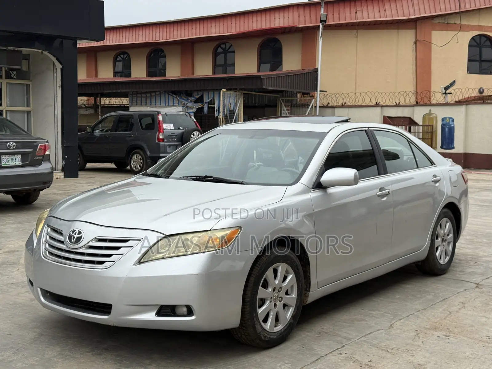Toyota Camry XLE V6 4dr Sedan (3.5L 6cyl 6AM) 2007 Silver