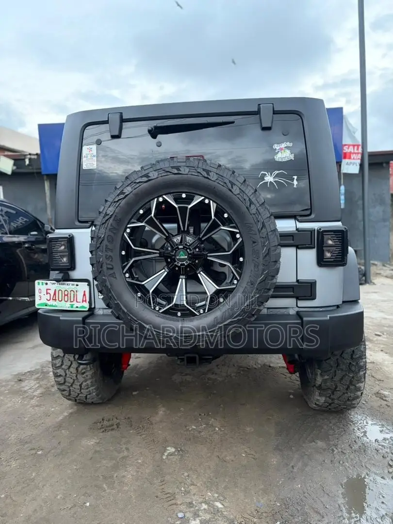 Jeep Wrangler Sport 4x4 2020 Gray