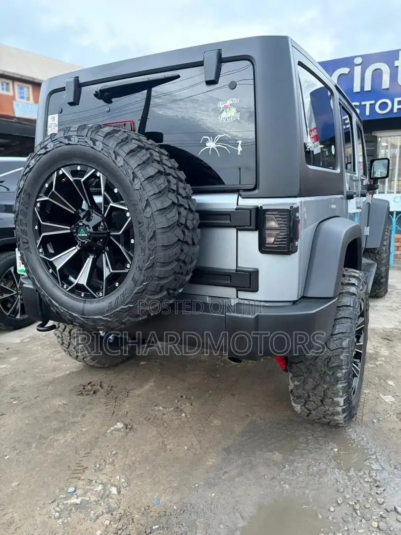 Jeep Wrangler Sport 4x4 2020 Gray