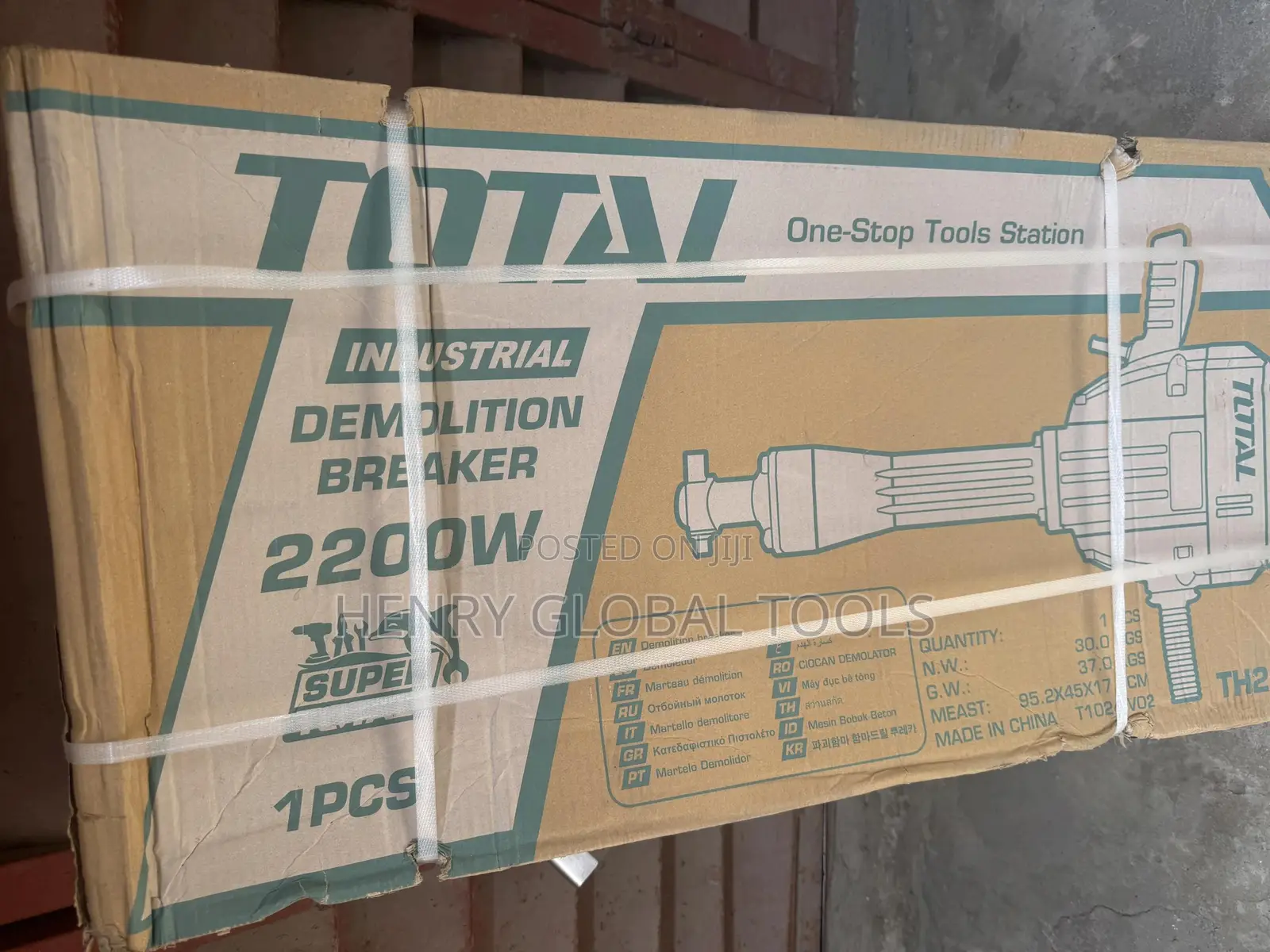 TOTAL 2200W Heavy-Duty Demolition Jack Hammer – 30kg SDS-HEX
