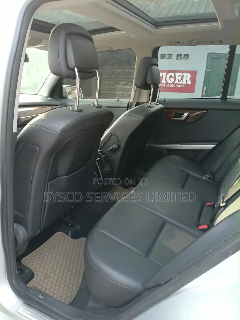 Mercedes-Benz GLK-Class 350 4MATIC 2012 Black