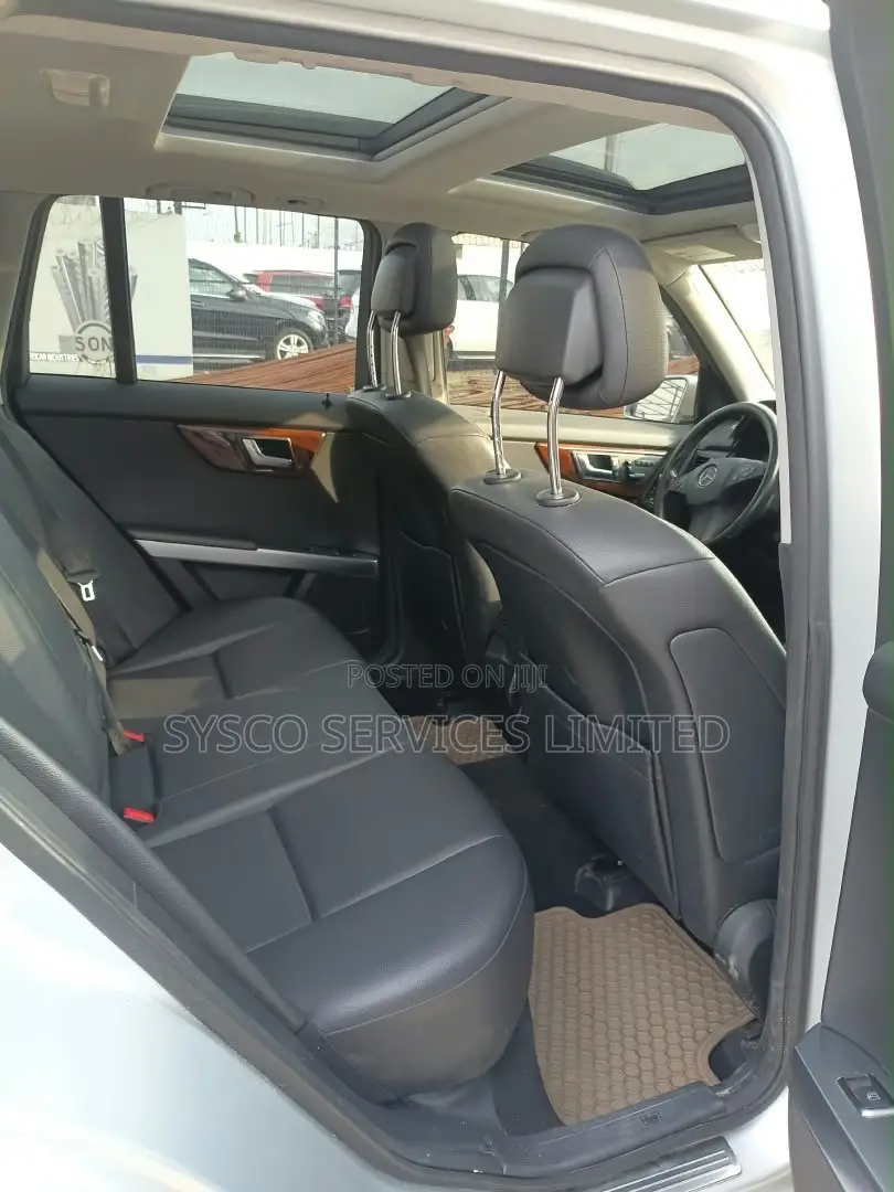Mercedes-Benz GLK-Class 350 4MATIC 2012 Black