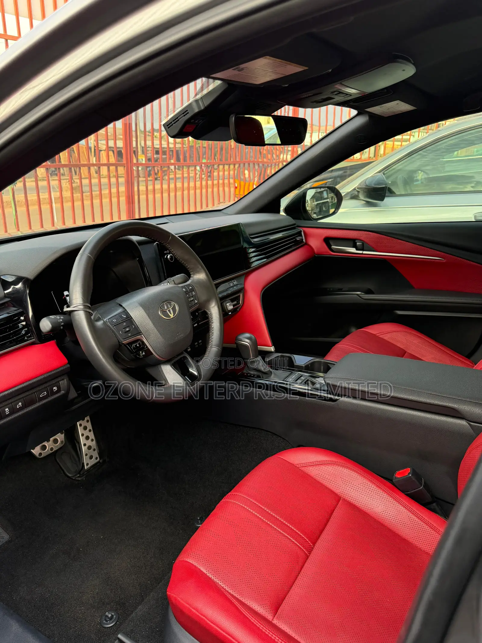 Toyota Camry XSE 2025 Gray