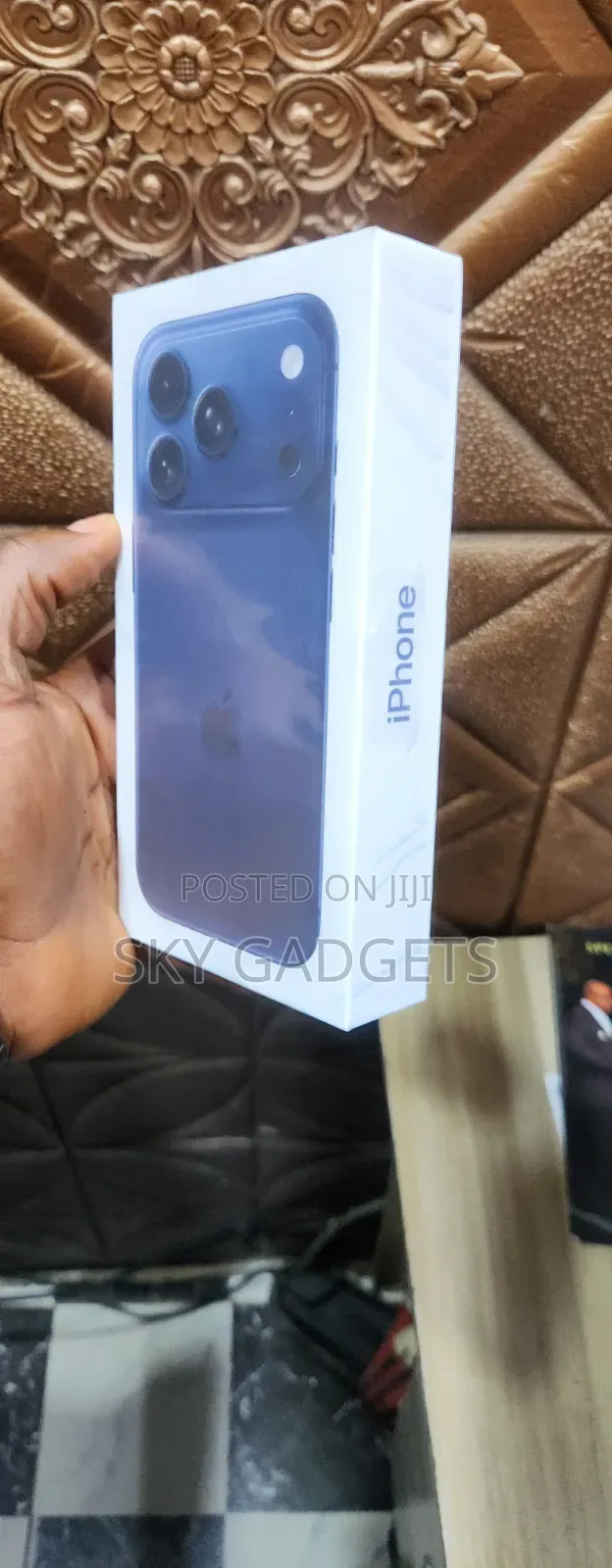 New Apple iPhone 17 Pro 256 GB Blue