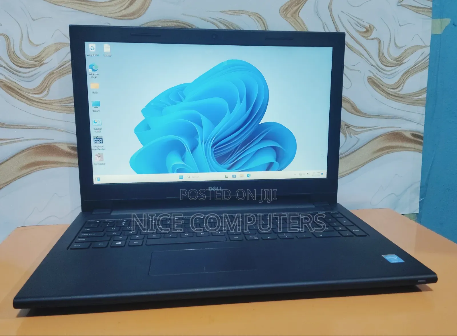 Laptop Dell Inspiron 3542 8GB Intel Core i5 HDD 640GB