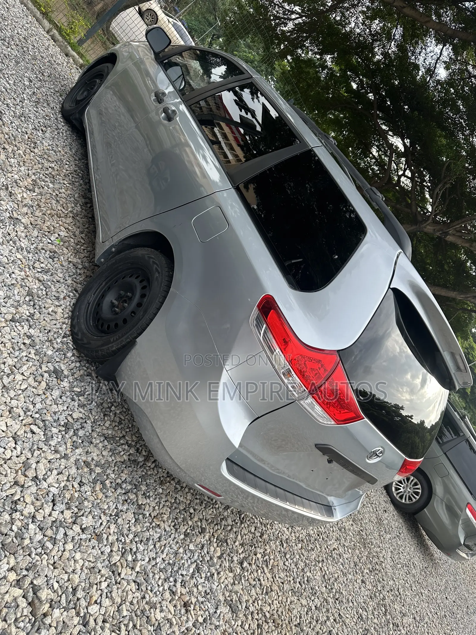 Toyota Sienna 2012 Silver