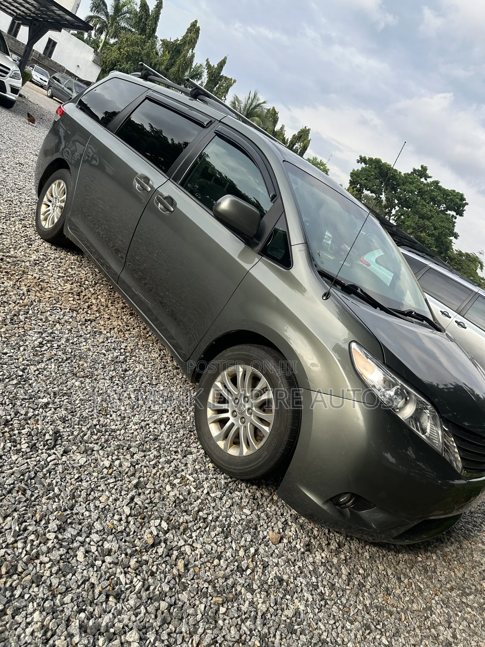 Toyota Sienna 2013 Gray