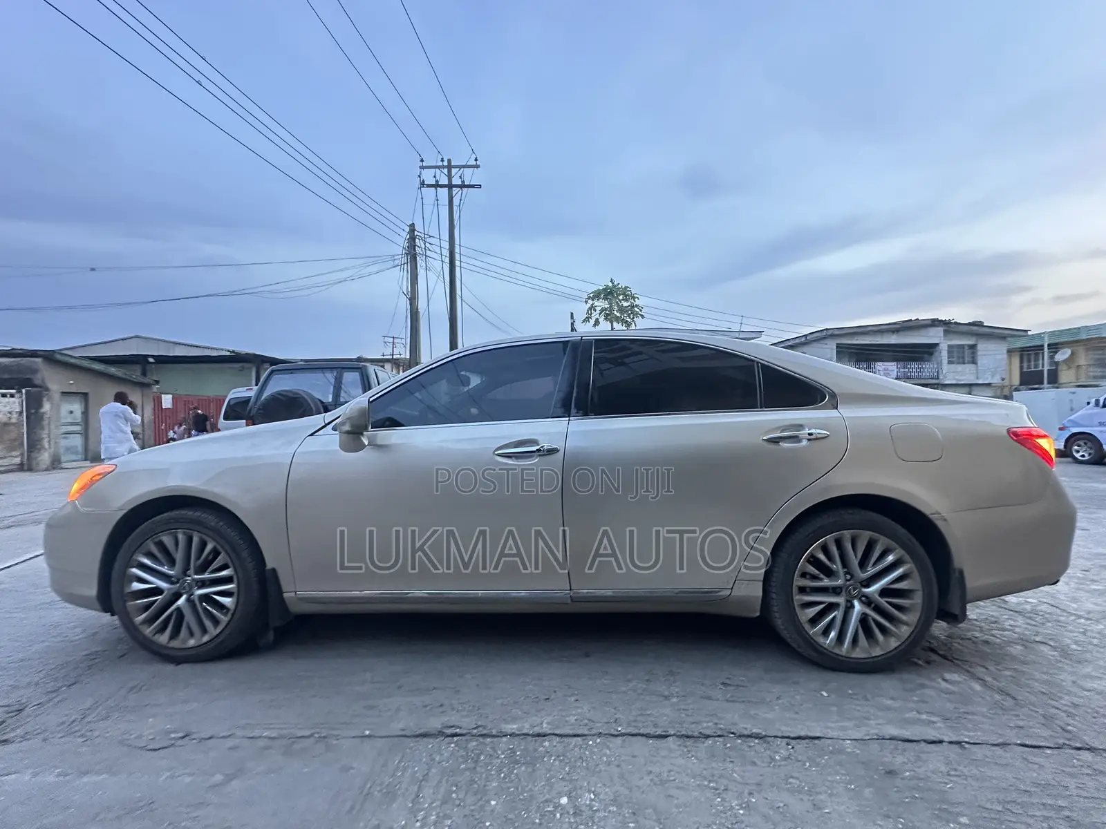Lexus ES 350 2009 Gold