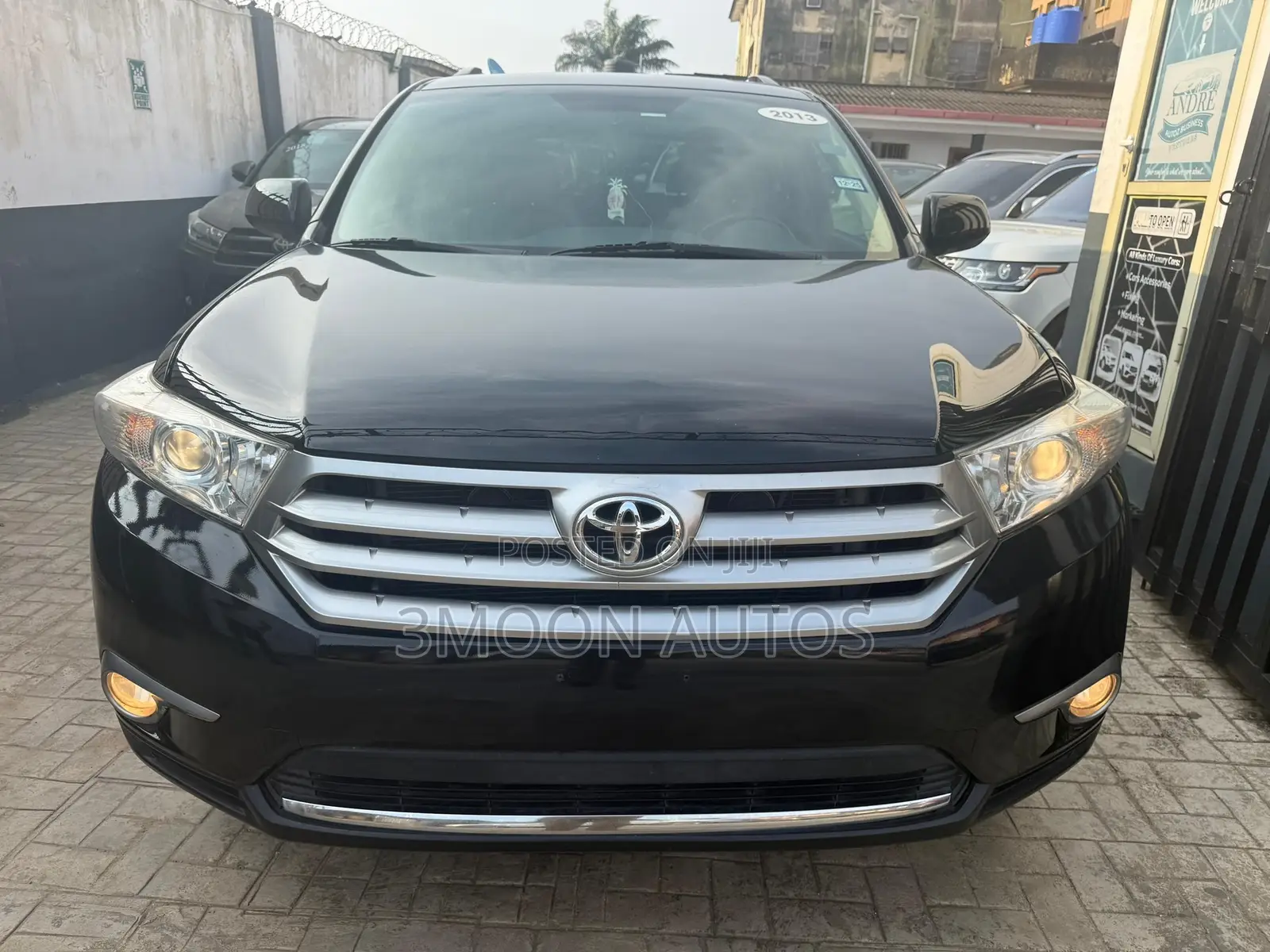 Toyota Highlander Limited 3.5l 4WD 2013 Black