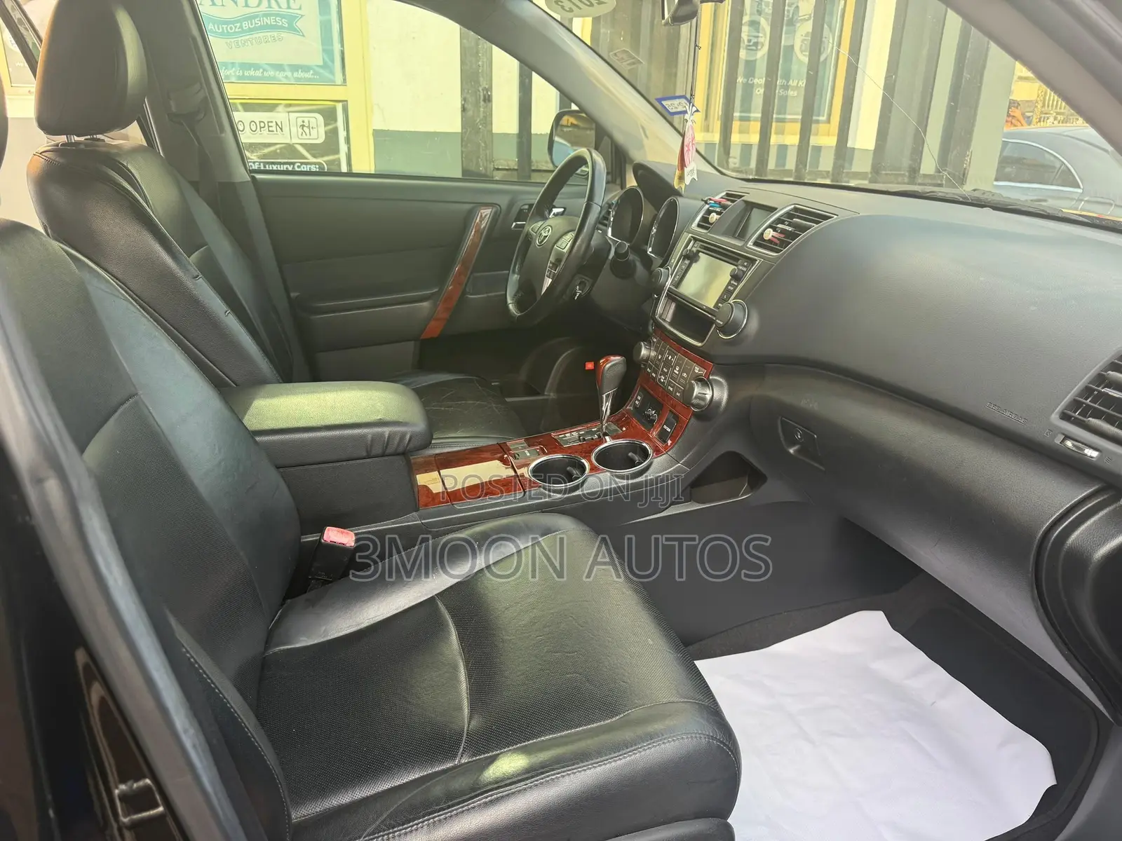 Toyota Highlander Limited 3.5l 4WD 2013 Black