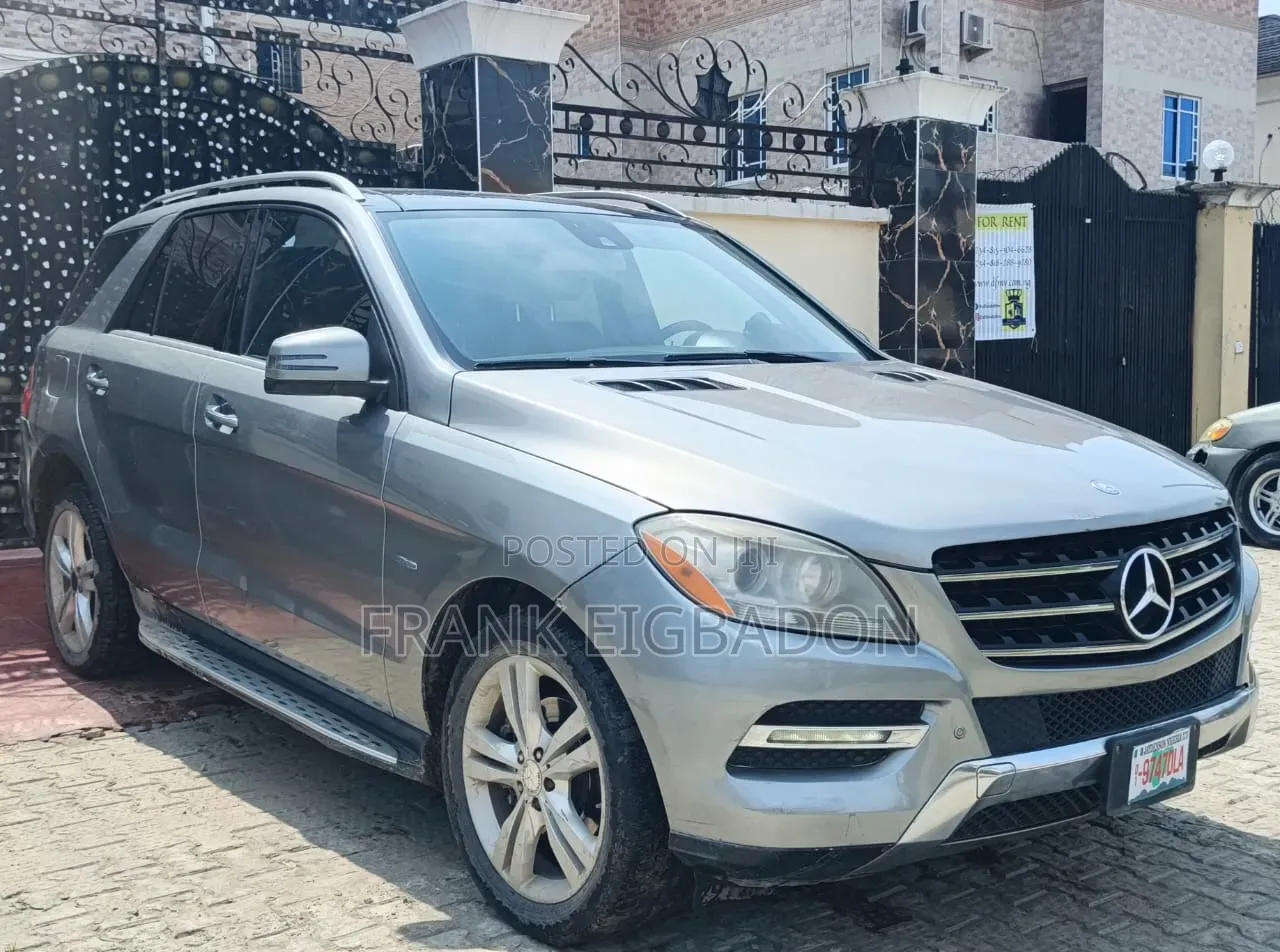 Mercedes-Benz M Class 2012 Green