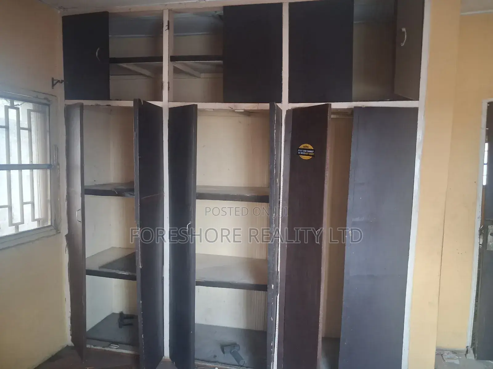 3bdrm Apartment in Allen Avenue for rent