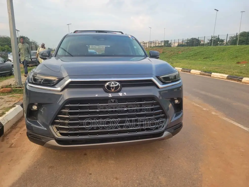 Toyota Highlander Platinum 2025 Blue