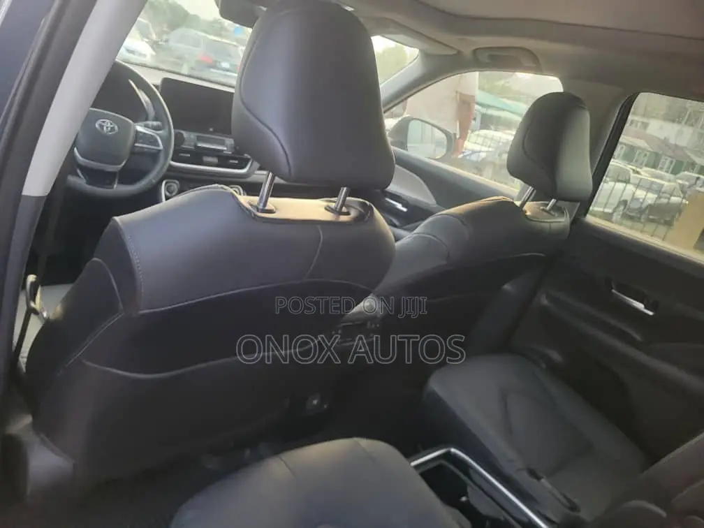 Toyota Highlander Platinum 2025 Blue