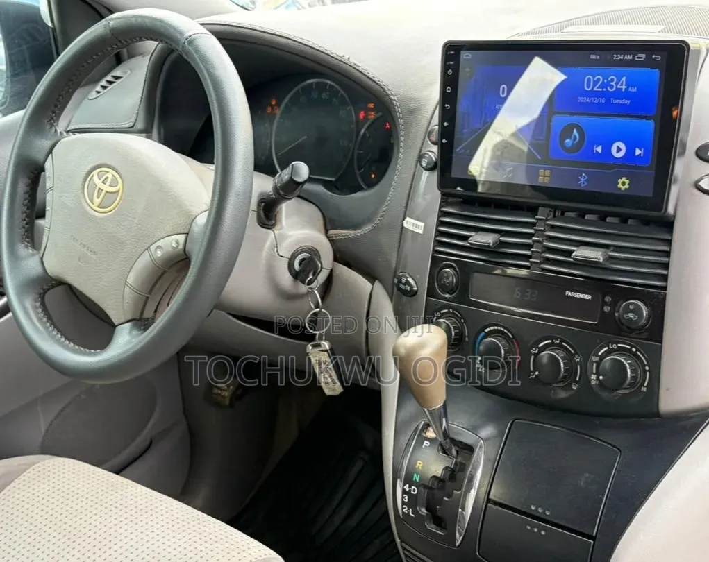 Toyota Sienna 2009 Black