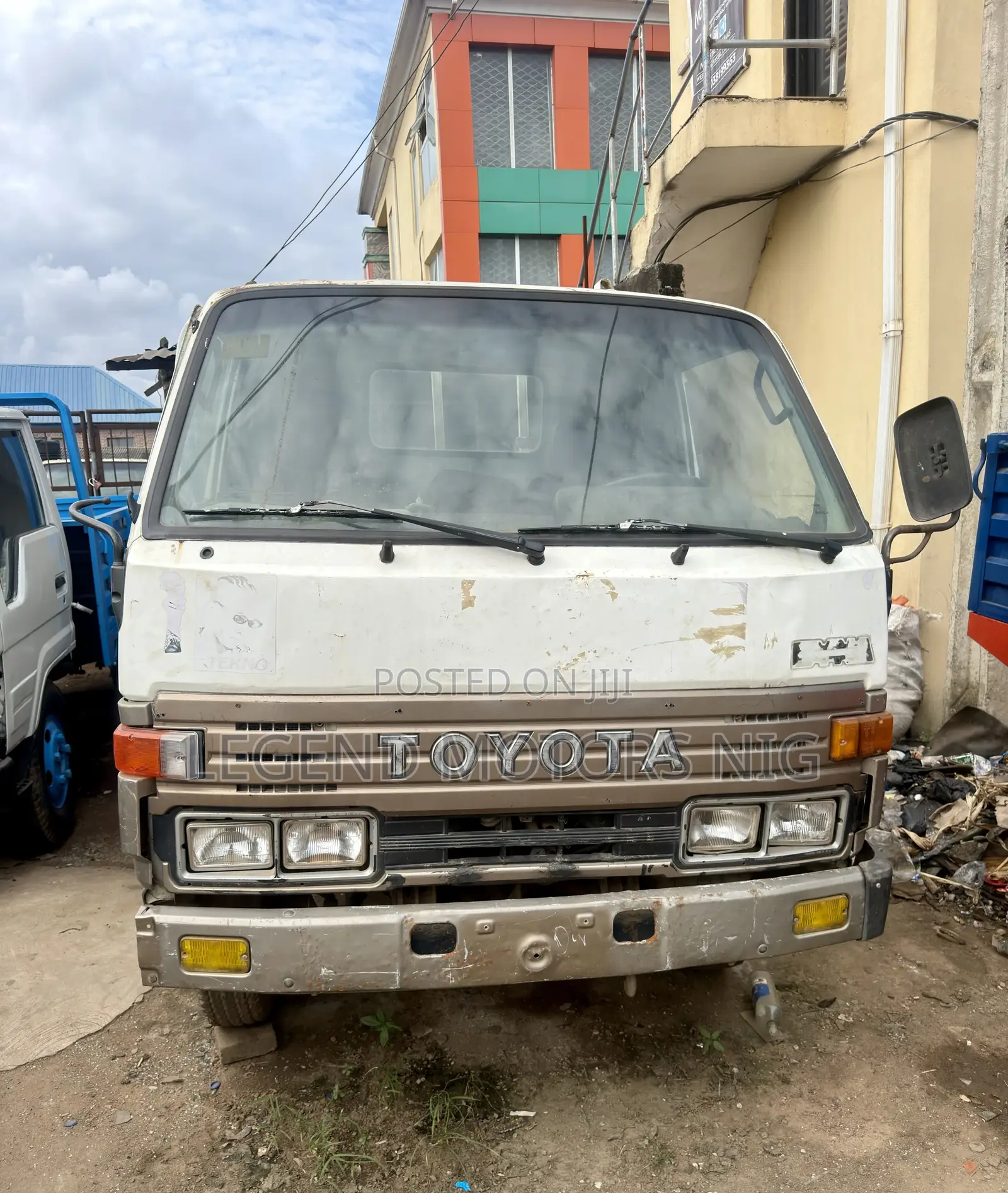 Toyota Dyna 200 1998 Petrol Engine First Body