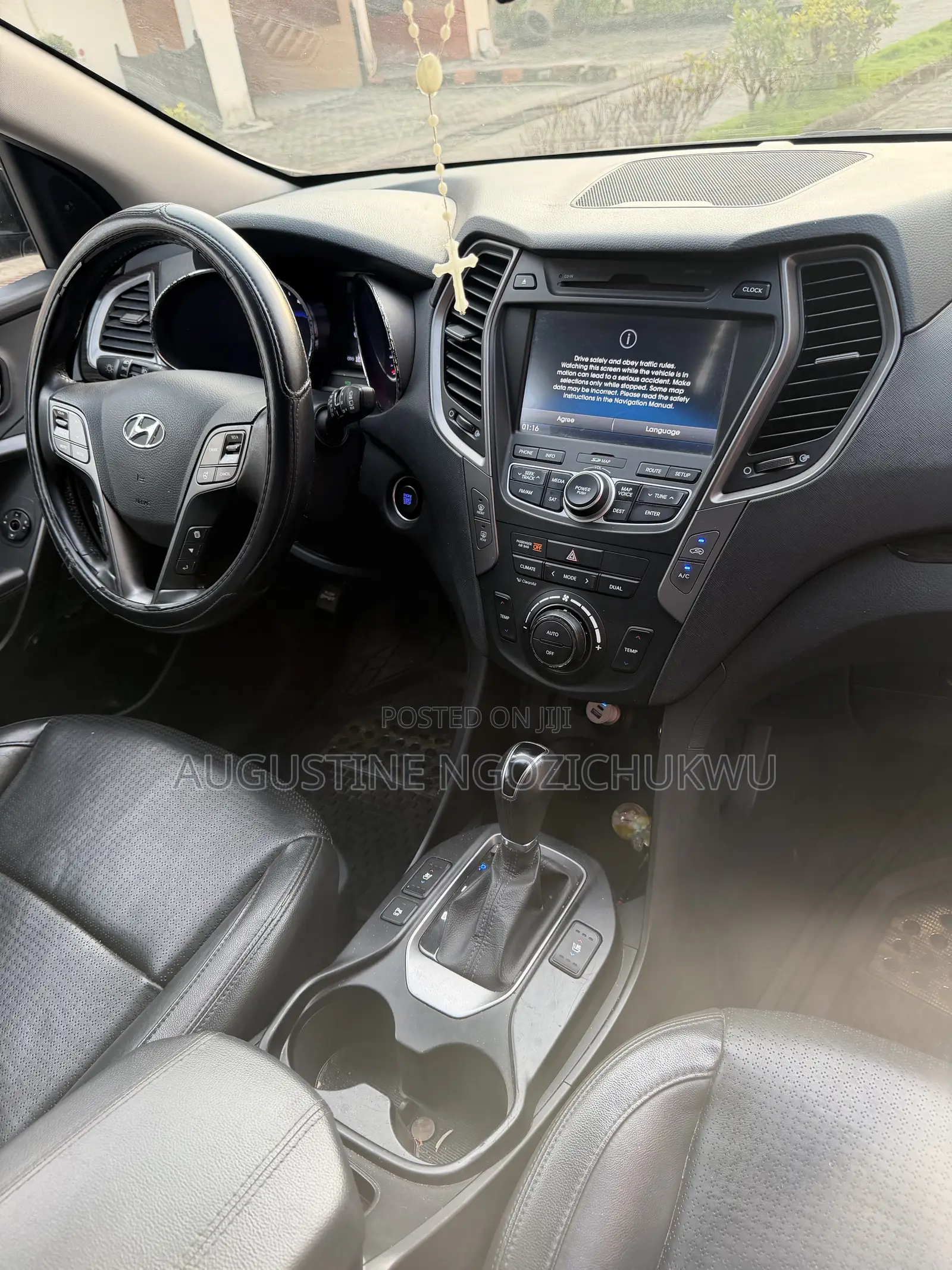 Hyundai Santa Fe Limited 4dr SUV (3.3L 6cyl 6A) 2014 Gray