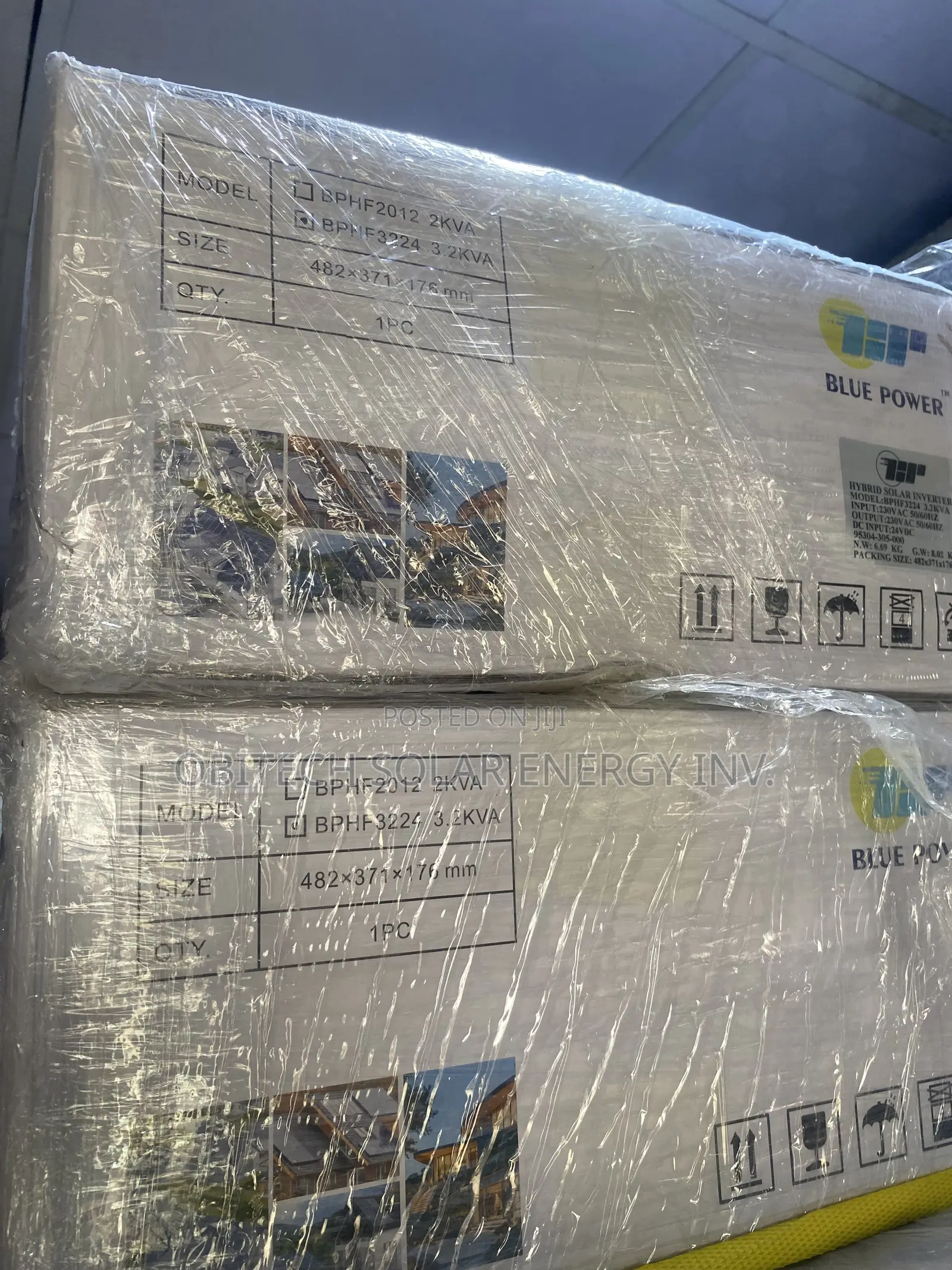 3.2KVA 24V Blue Power Hybrid Solar Inverter