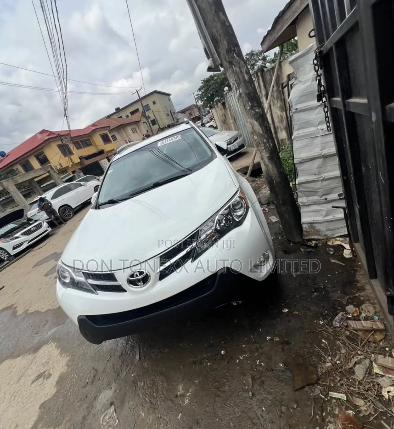 Toyota RAV4 Limited 4dr SUV AWD (2.5L 4cyl 6A) 2015 White
