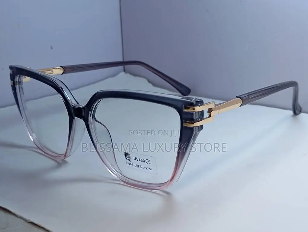 Anti-Blue Light Luxury Female Glasses –Trendy, Stylish/Premium Quality