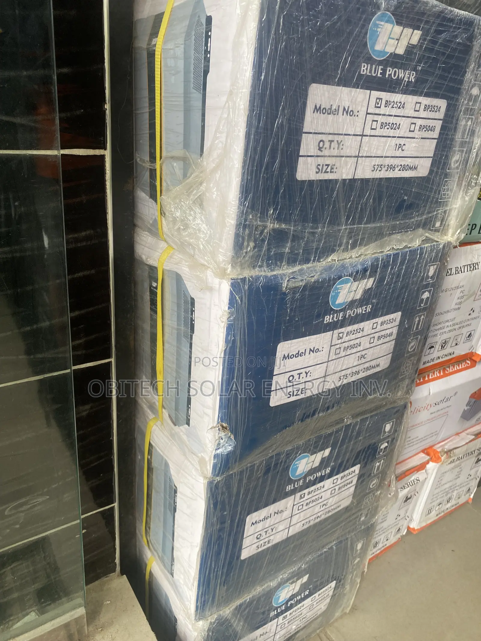 2.5kva 24v Blue Power Hybrid Inverter