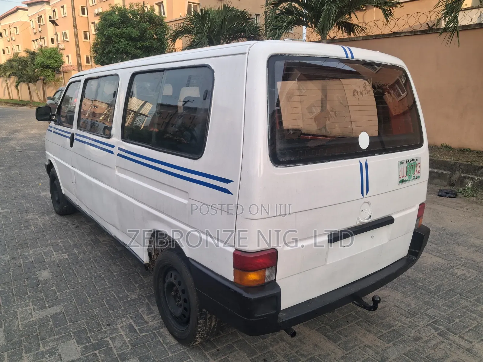 Volkswagen Transporter 2005 White