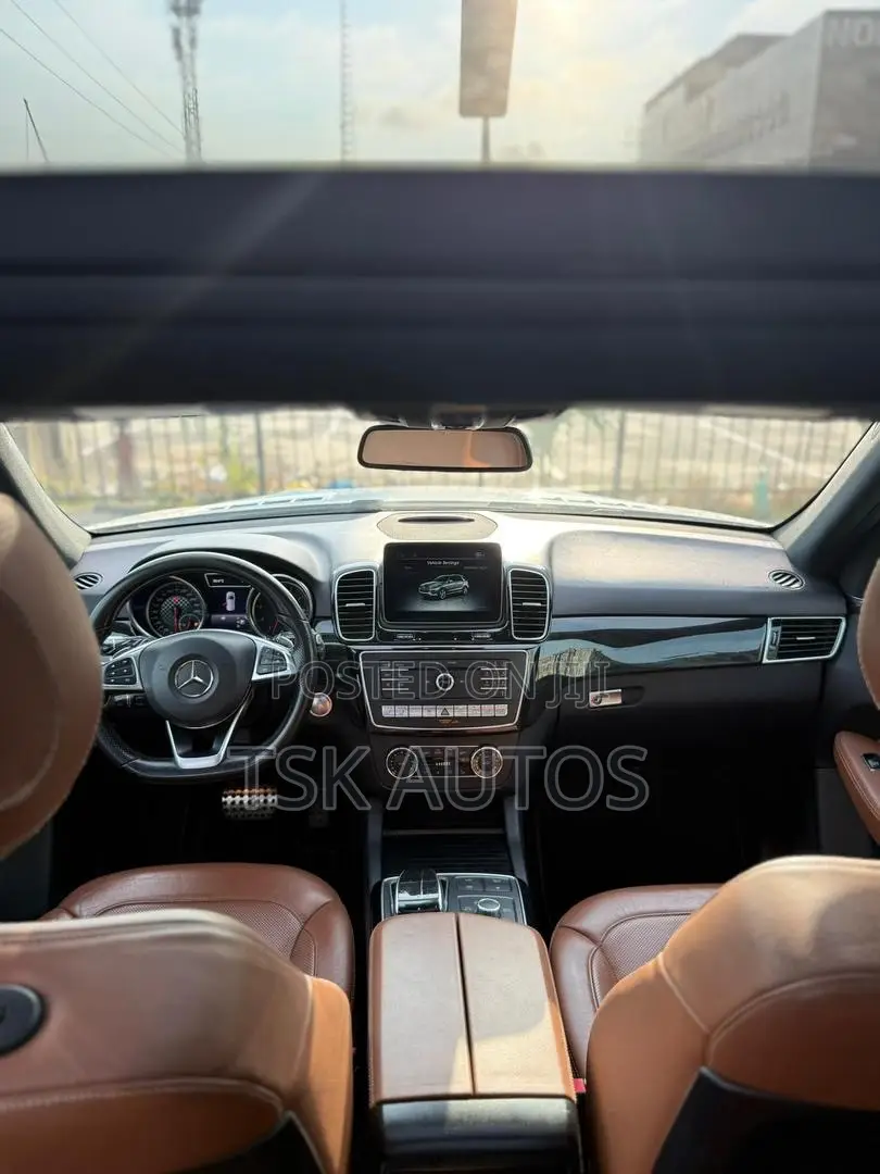 Mercedes-Benz GLE-Class AMG GLE 43 4MATIC 2018 White