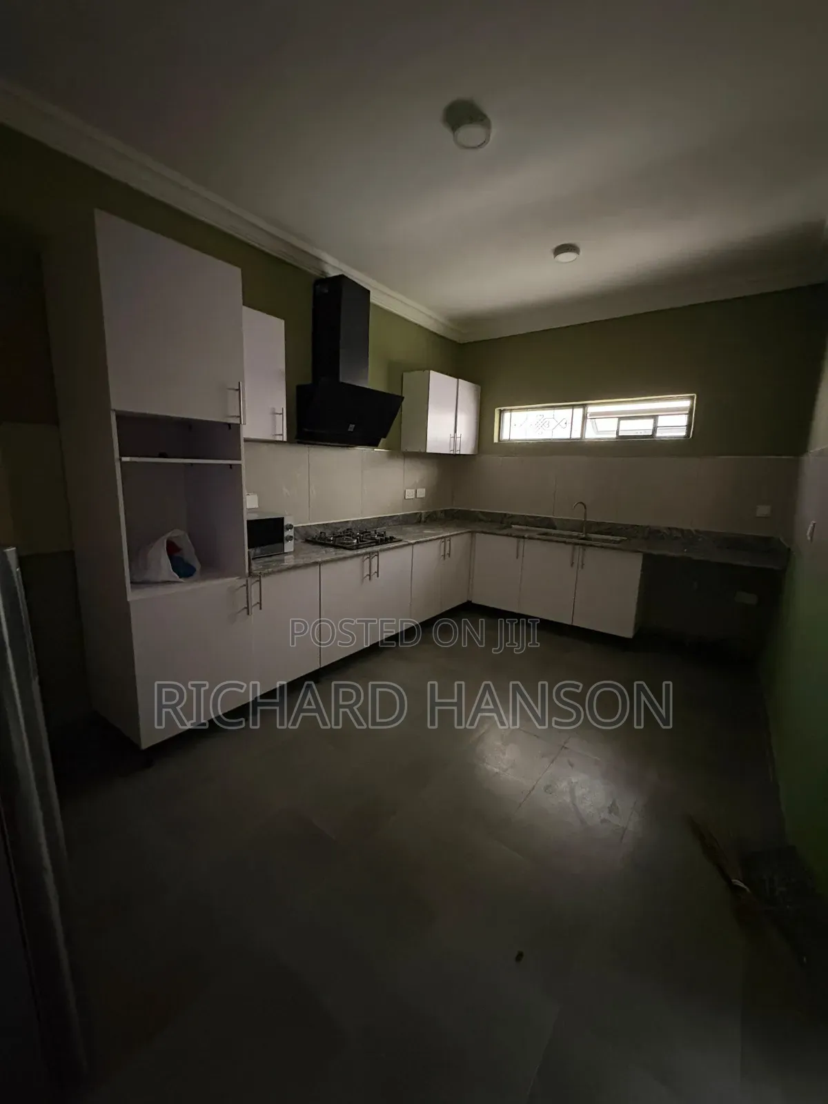 Furnished 3bdrm Apartment in Megamond, Ikota for rent