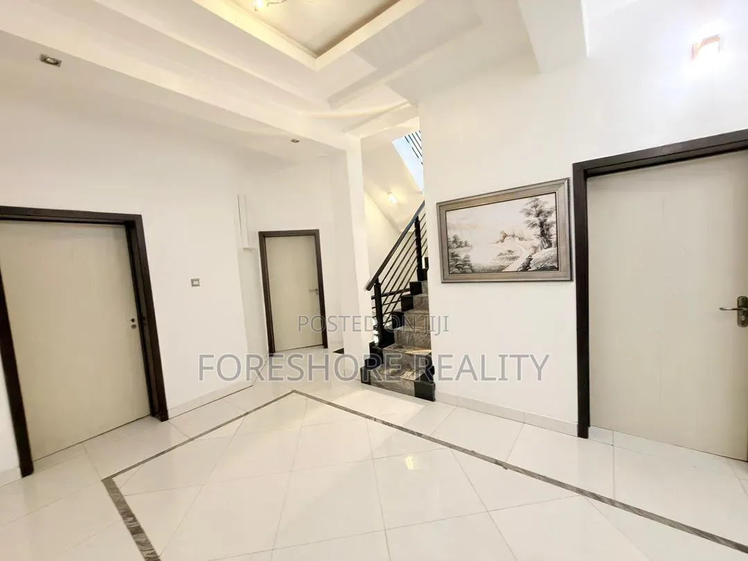 Furnished 5bdrm Duplex in Ikeja Gra for rent
