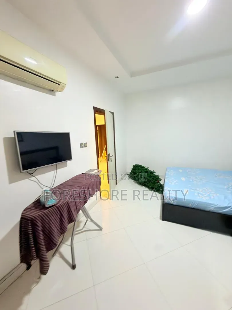 Furnished 5bdrm Duplex in Ikeja Gra for rent