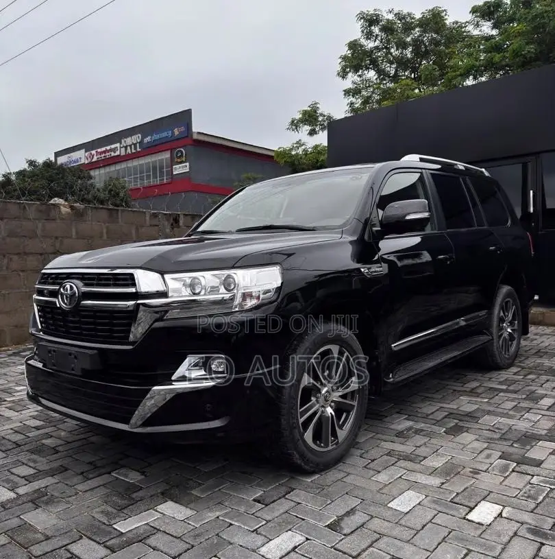 Toyota Land Cruiser 2022 Black