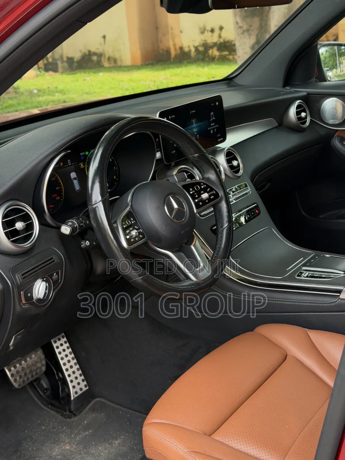 Mercedes-Benz GLC-Class 2021 Red