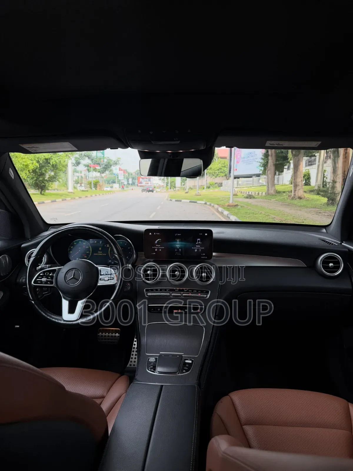 Mercedes-Benz GLC-Class 2021 Red