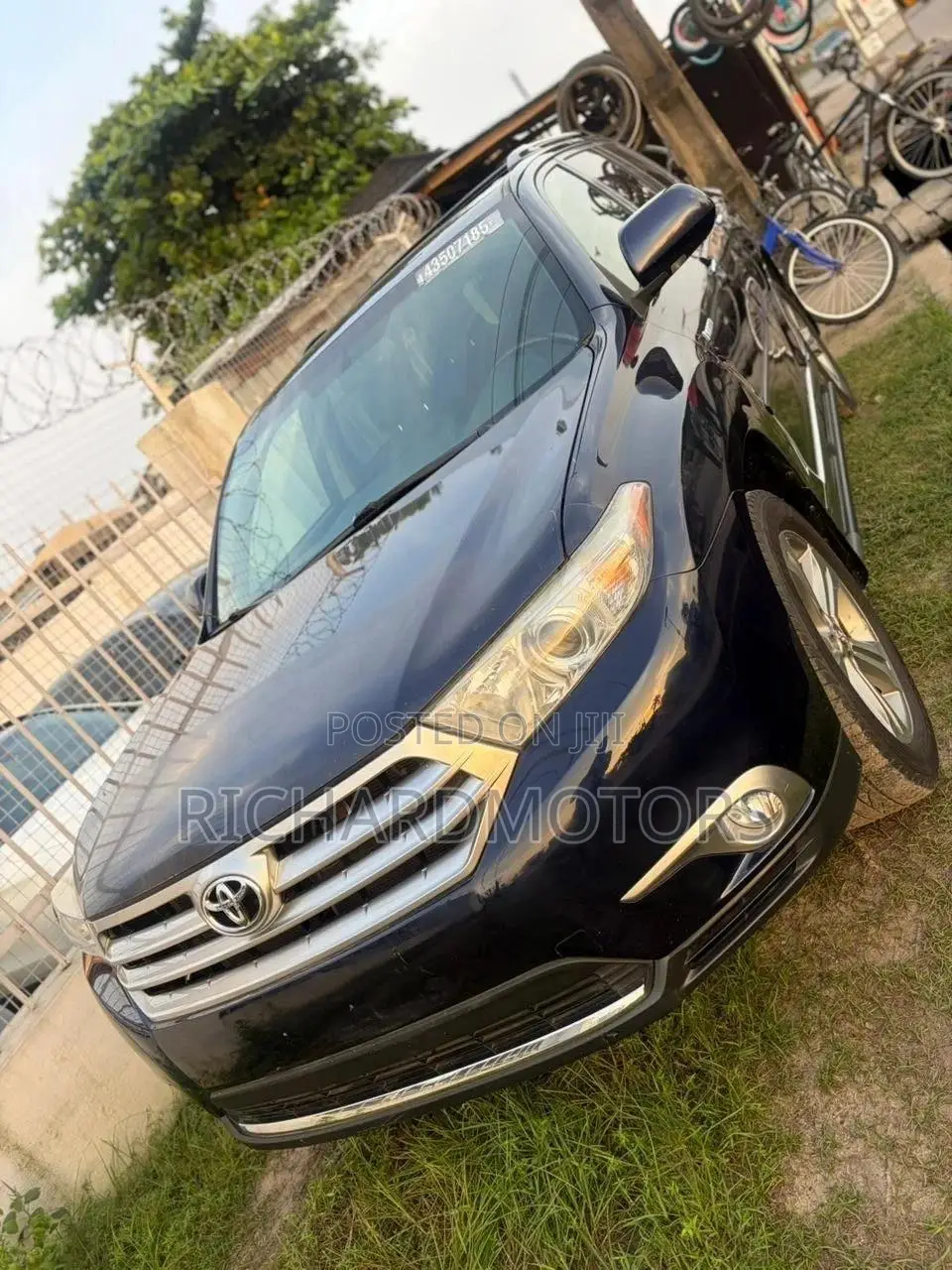 Toyota Highlander Limited 3.5l 4WD 2013 Blue