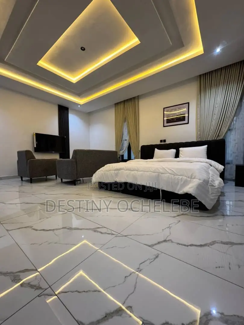 Furnished 5bdrm Duplex in Jahi Gilmore for sale