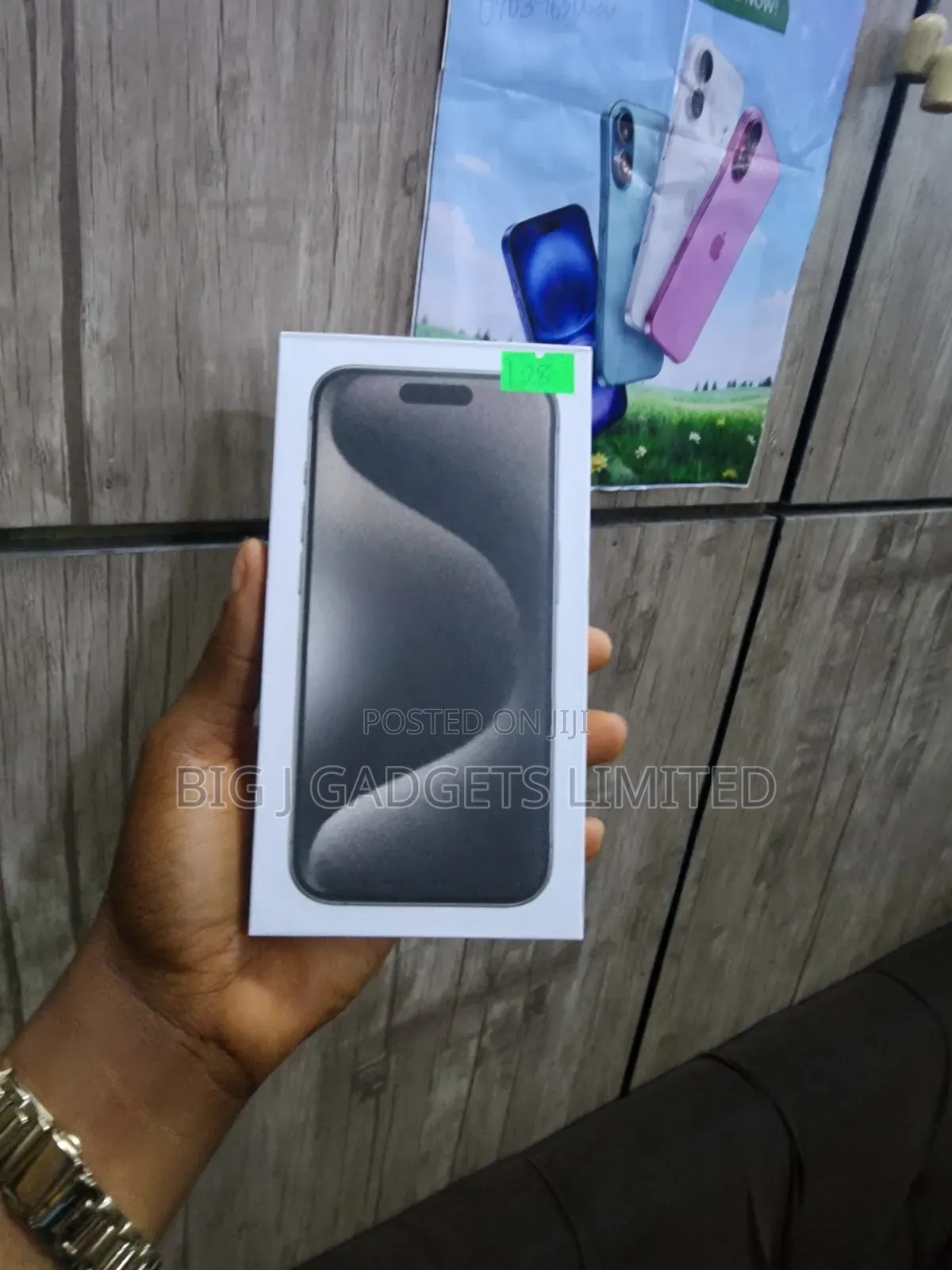 New Apple iPhone 15 Pro 128 GB Graphite