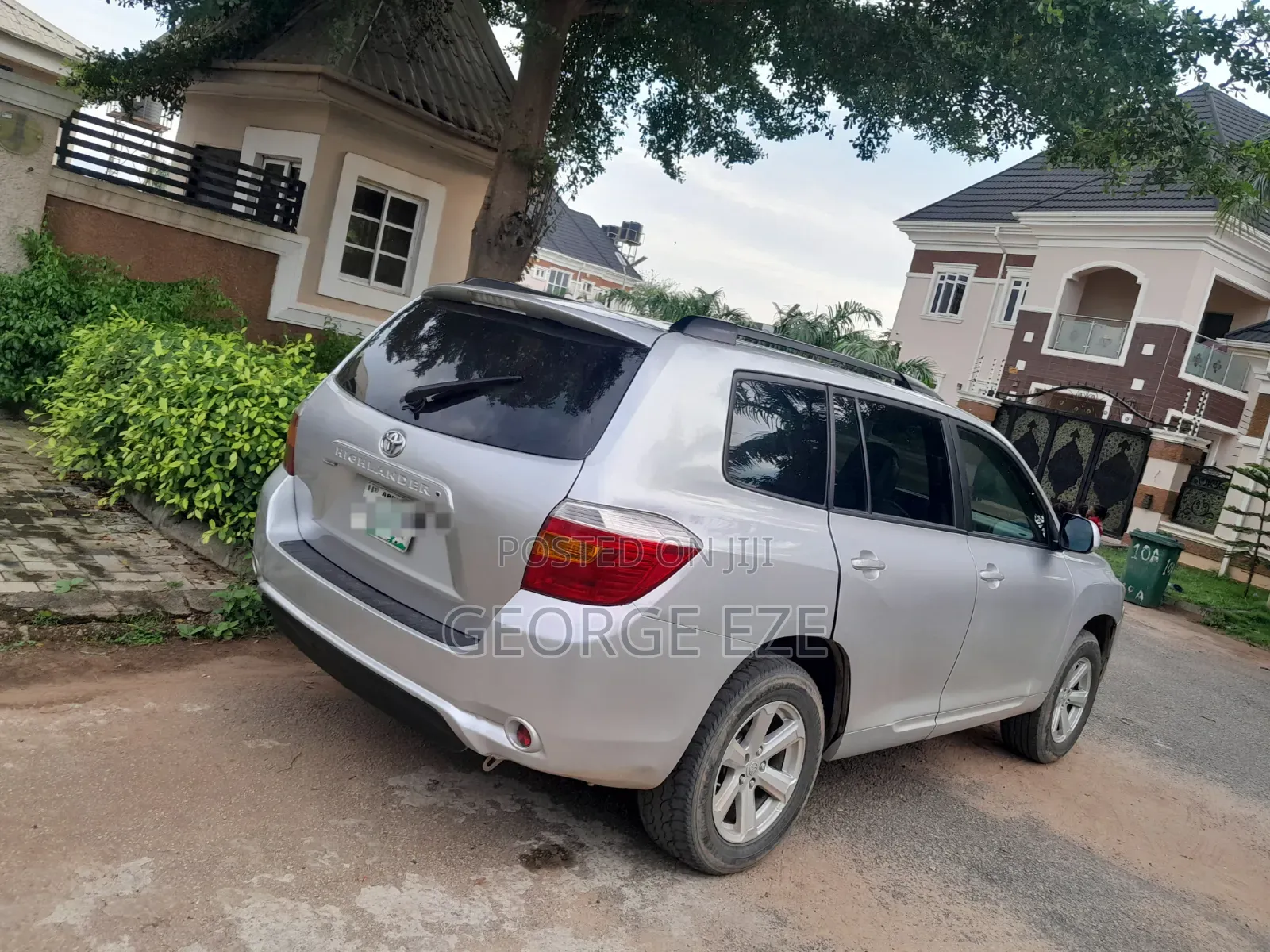 Toyota Highlander 2010 Silver