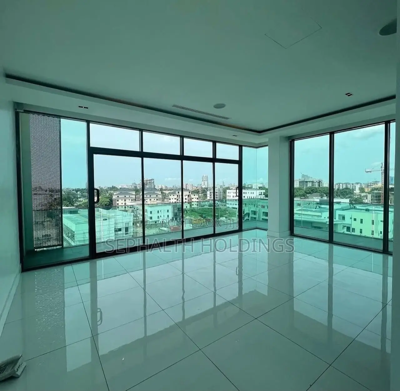 5bdrm Penthouse in 5-Bedroom Waterfront, Ikoyi for rent