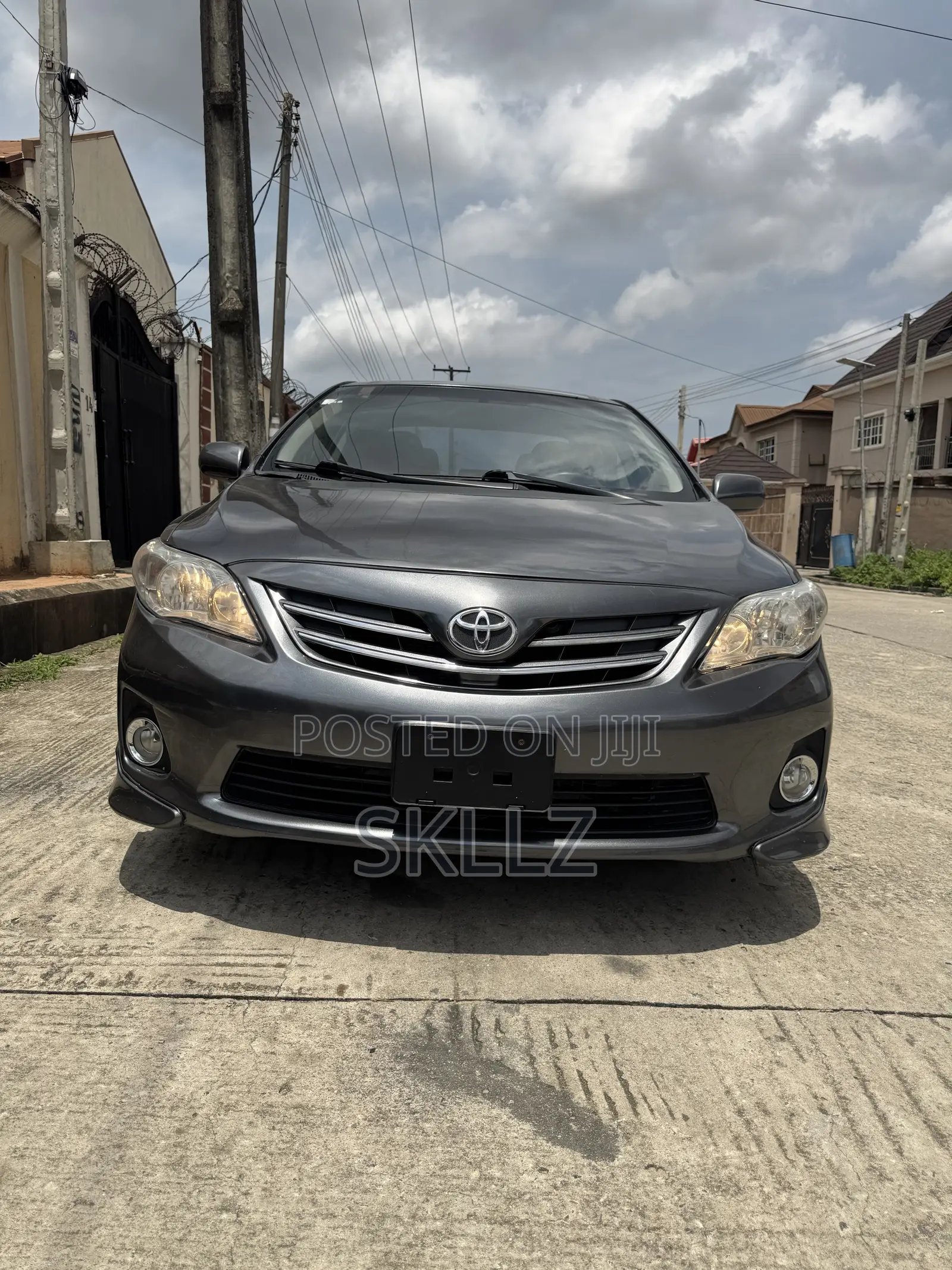 Toyota Corolla 2012 Gray