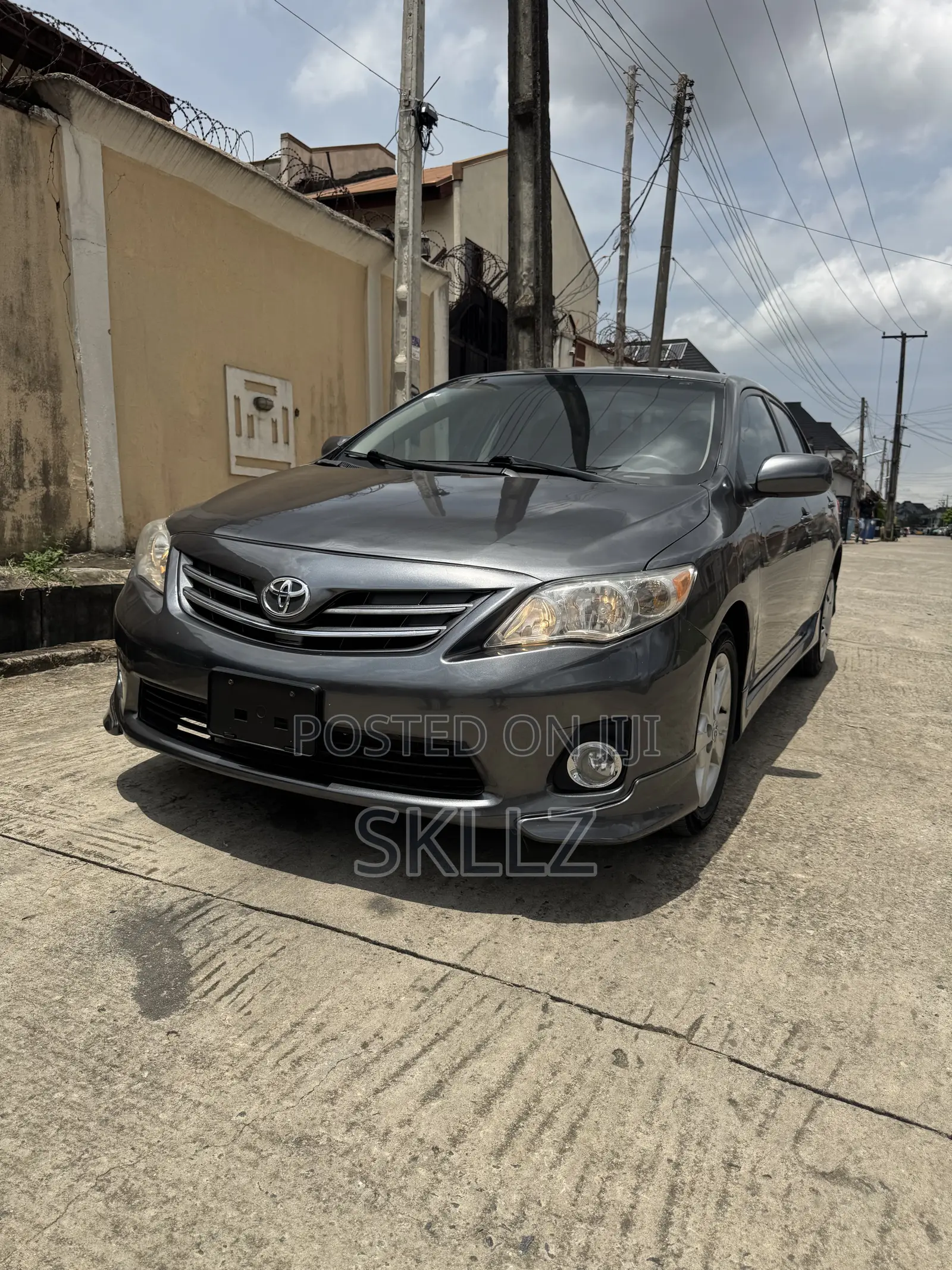 Toyota Corolla 2012 Gray