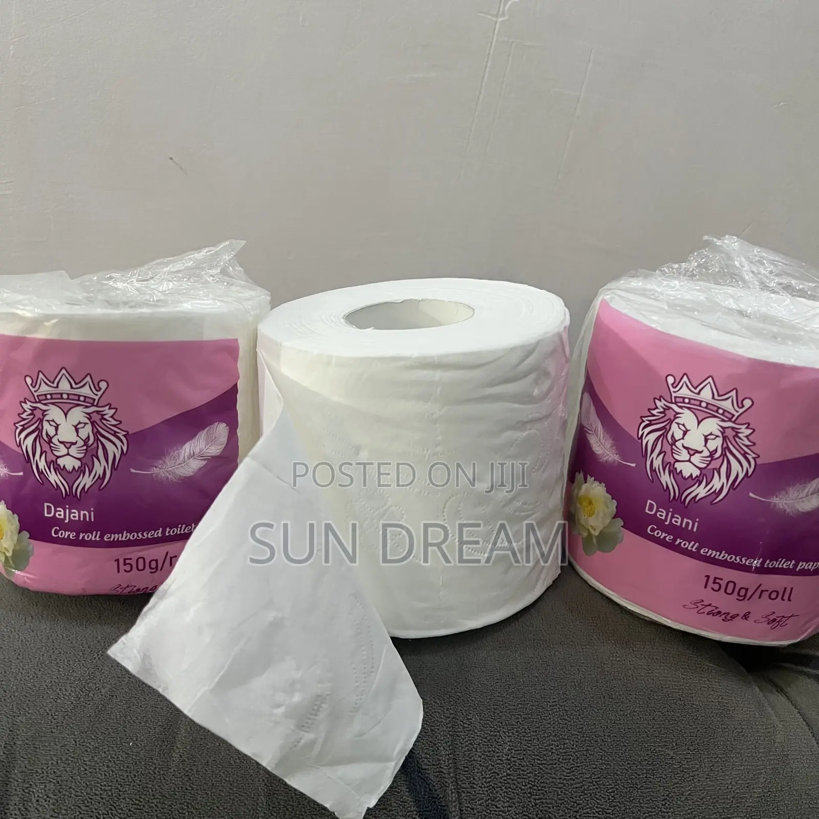 Premium Tissue Paper Toilet Tissue Paper Quality Tissues Roll 4 Layers