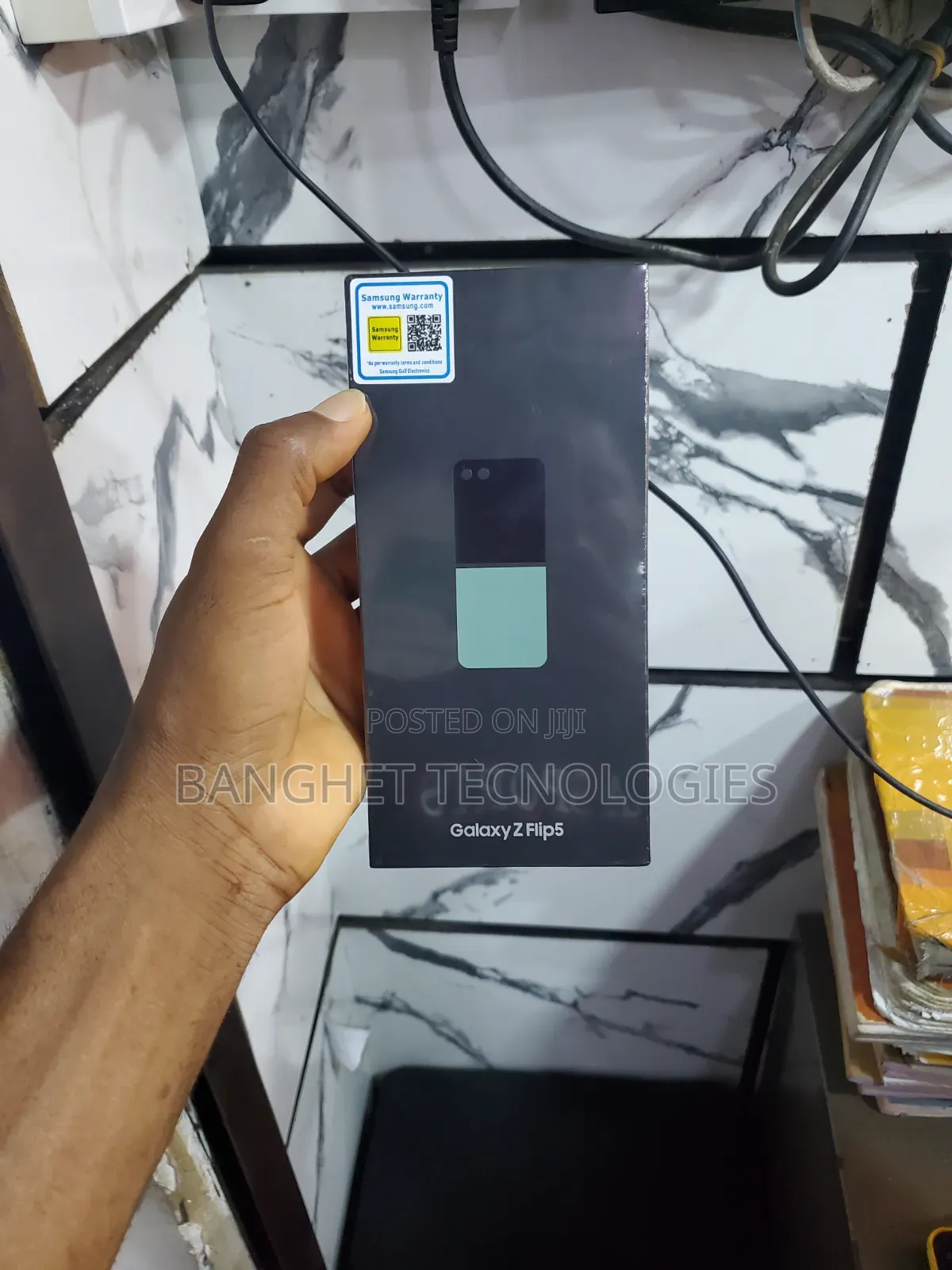 New Samsung Galaxy Z Flip5 256 GB Black