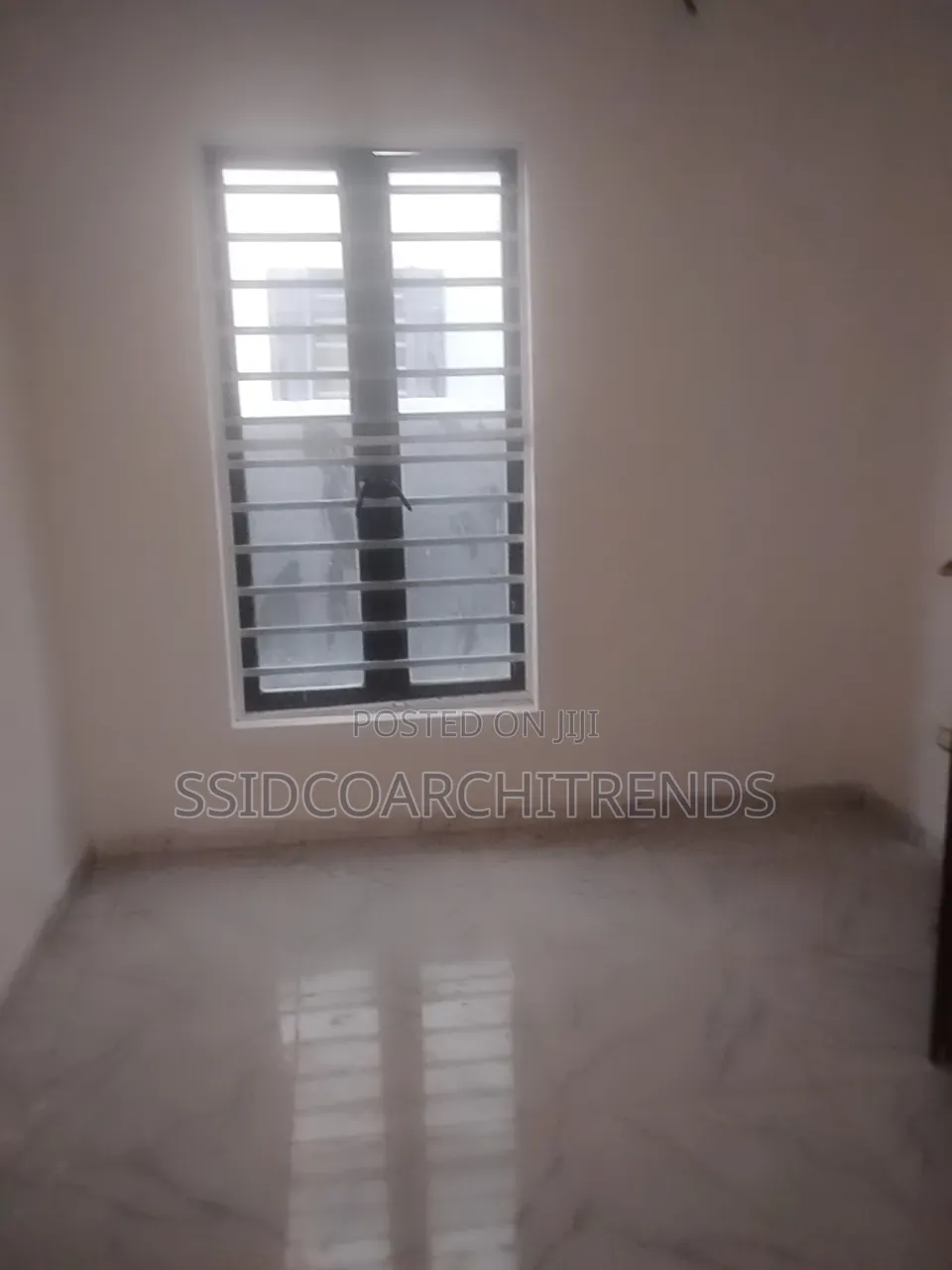 4bdrm Duplex in Call To Access, Chevron for rent