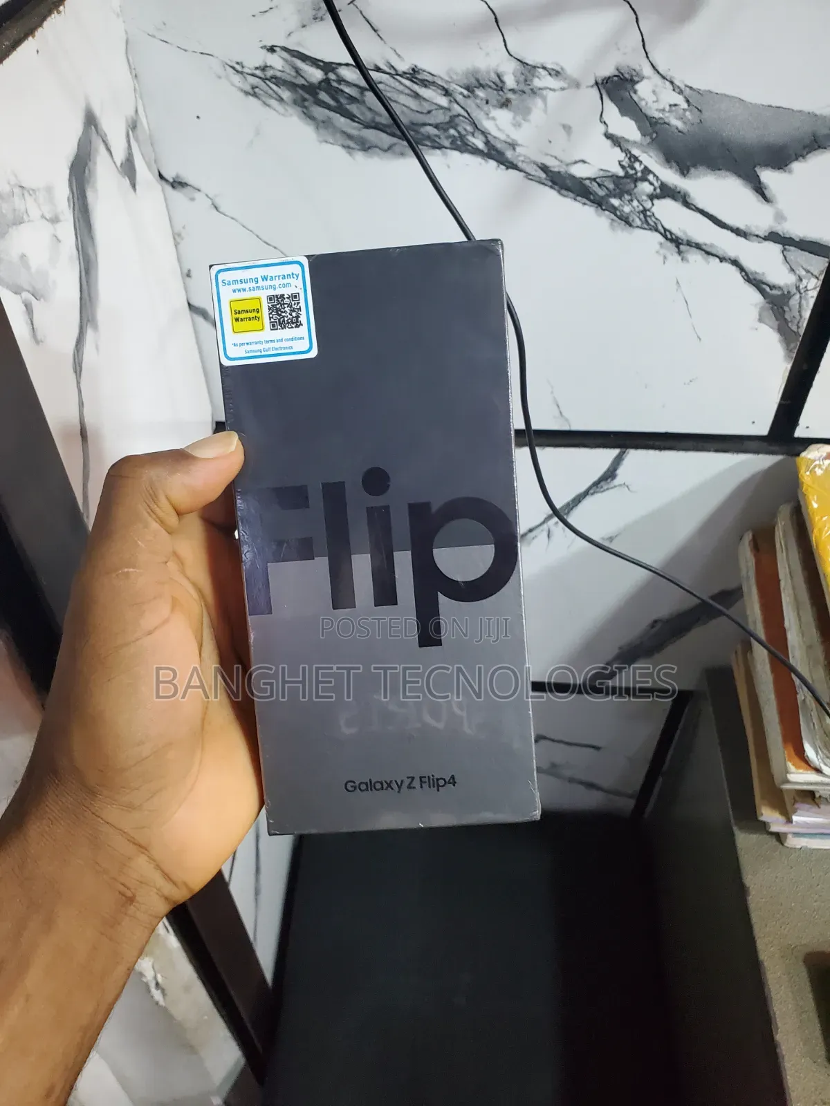 New Samsung Galaxy Z Flip4 256 GB Black