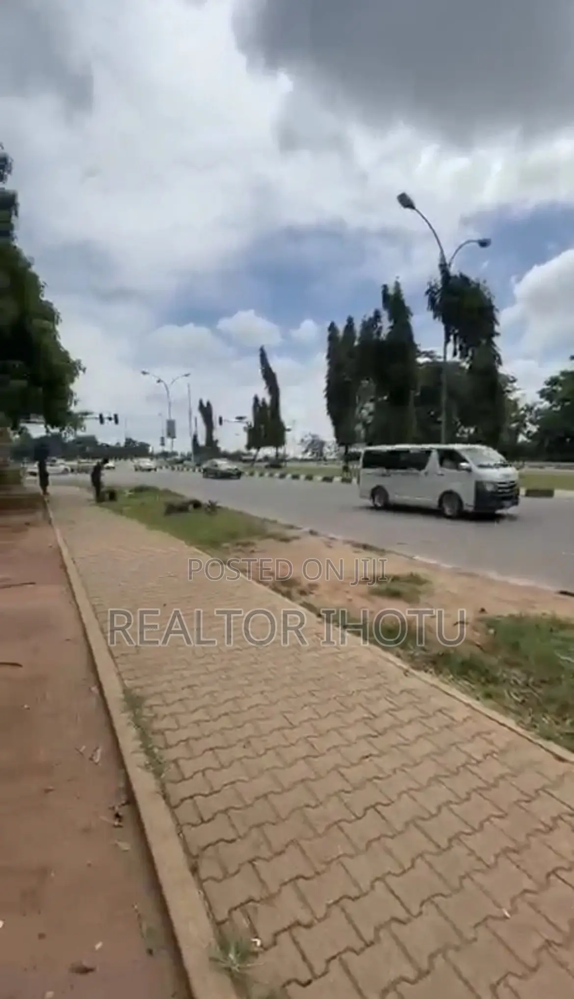 1,500 Sqm, Commercial, C of O, Tarred Road